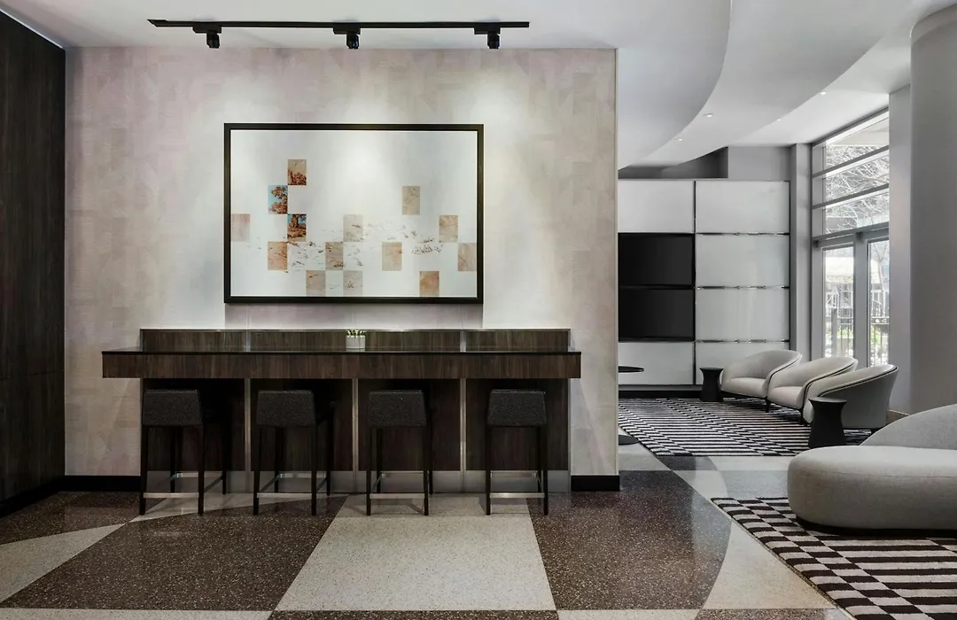 Fairfield Inn And Suites Chicago Downtown/ Magnificent Mile-1