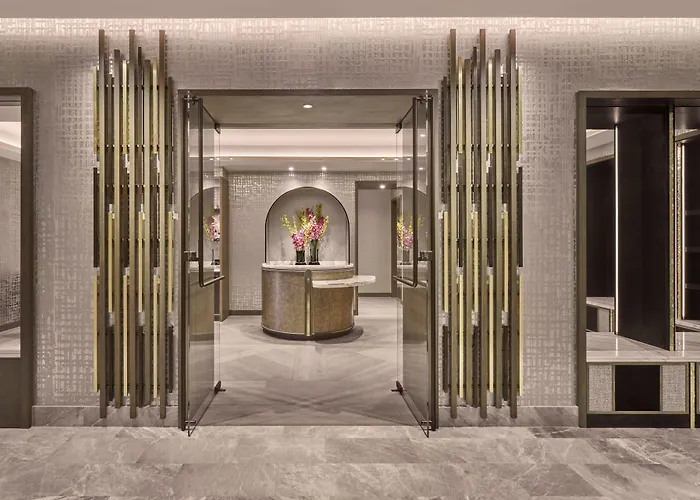 St. Regis Chicago